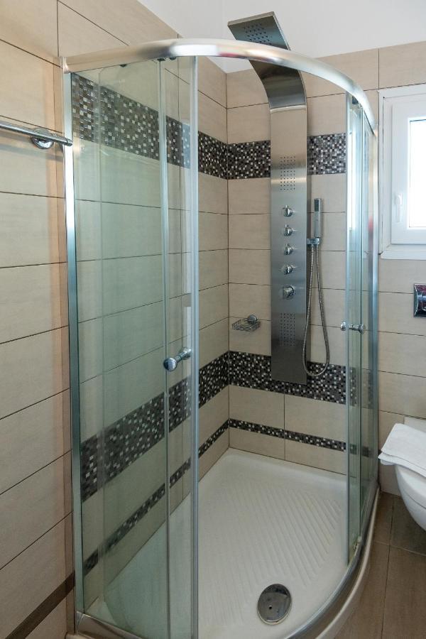 Astypálaia Niriides Luxury Studios מראה חיצוני תמונה