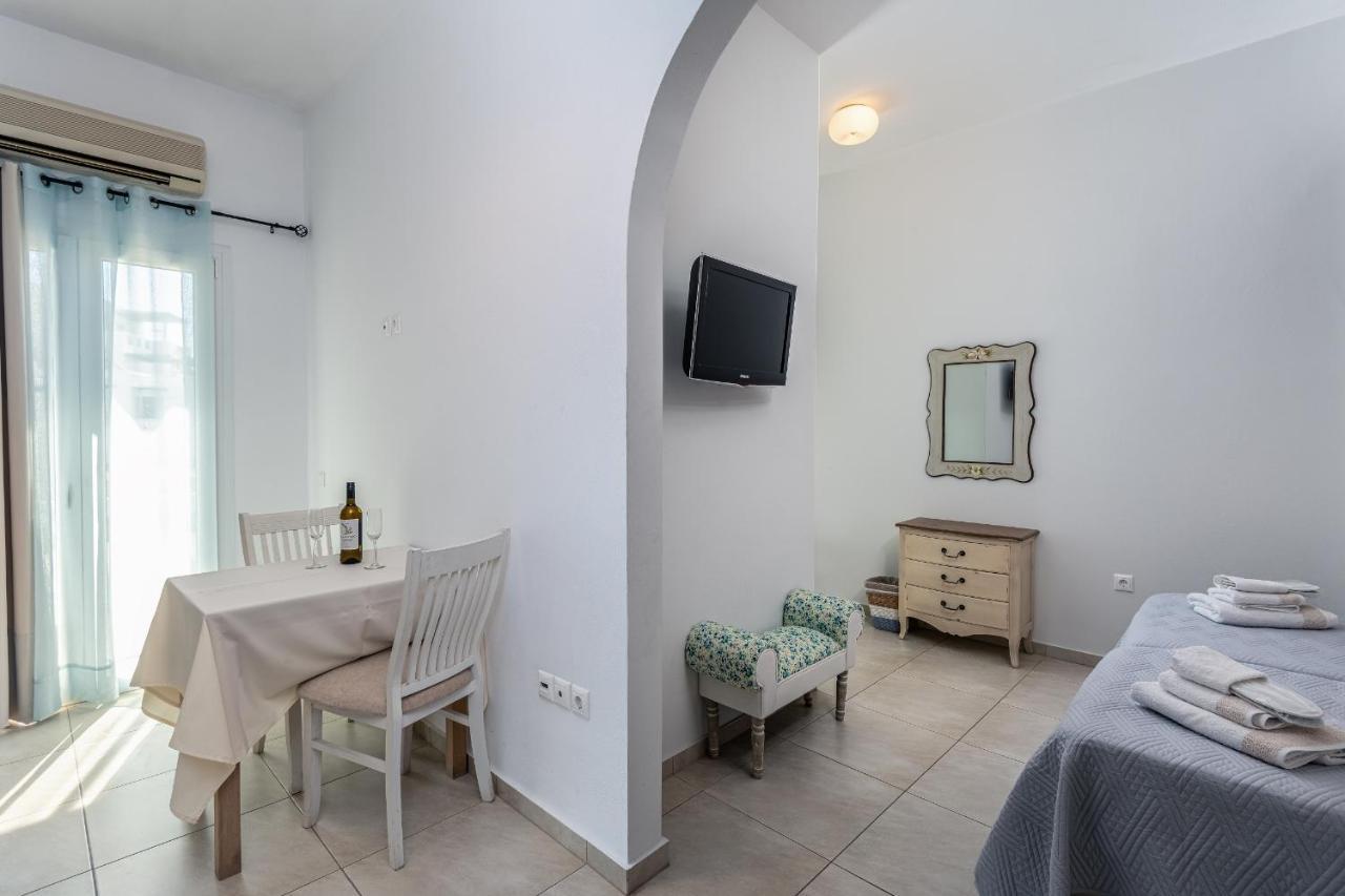 Astypálaia Niriides Luxury Studios מראה חיצוני תמונה